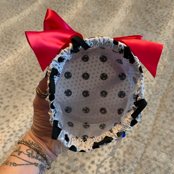 Swing dance jazz poodle polka dot dance skating. - Picture 8 of 10